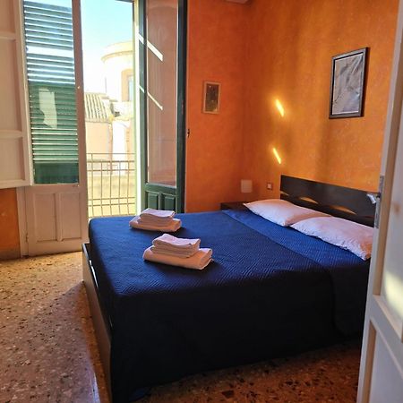 Casa Azzurra Apartment Trapani Luaran gambar